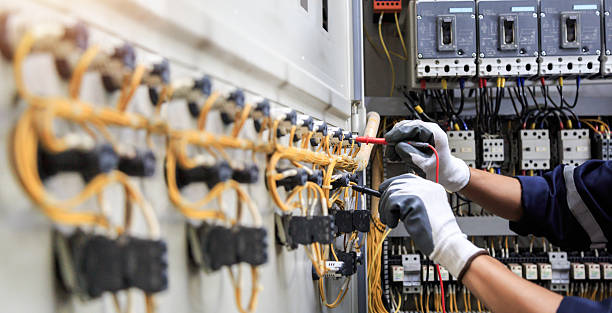 Professional Electrician technician working in Wildwood Crest, NJ